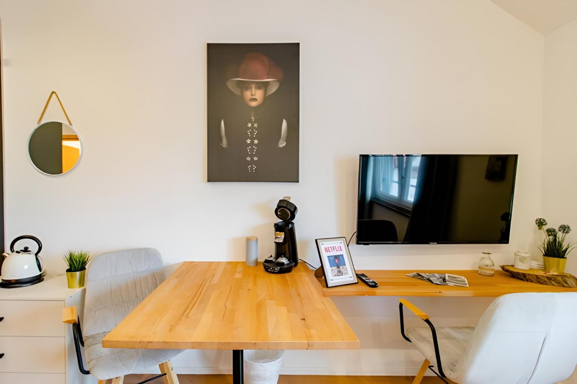 Komfortables Doppelzimmer In Kehl Goldscheuer - 1A Guesthouse Екстер'єр фото